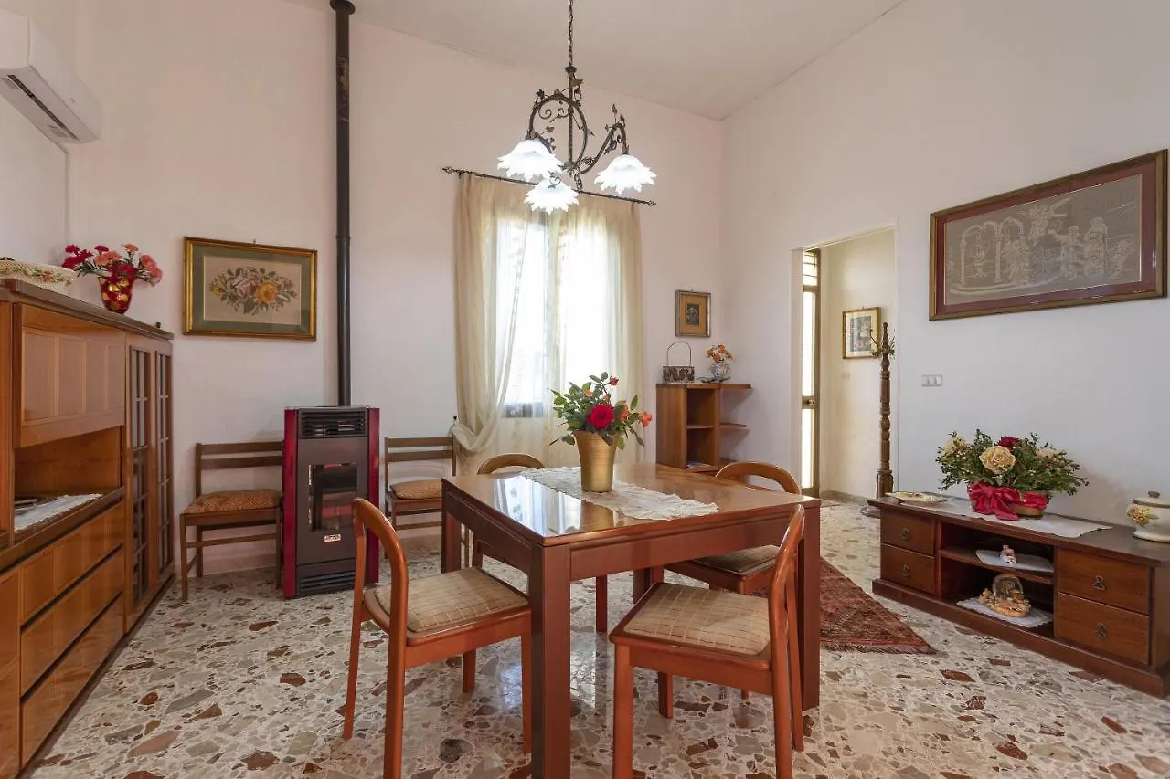 Holiday home Casa Vacanze Nonna Tuzza Marsala