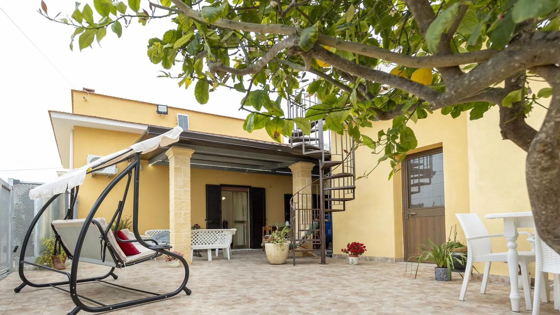 Casa Vacanze Nonna Tuzza Marsala 0*,  Italy